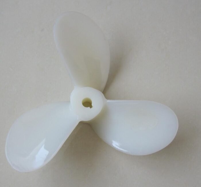 HELICE DE PLASTICO TM2.6S -- USE 8217500